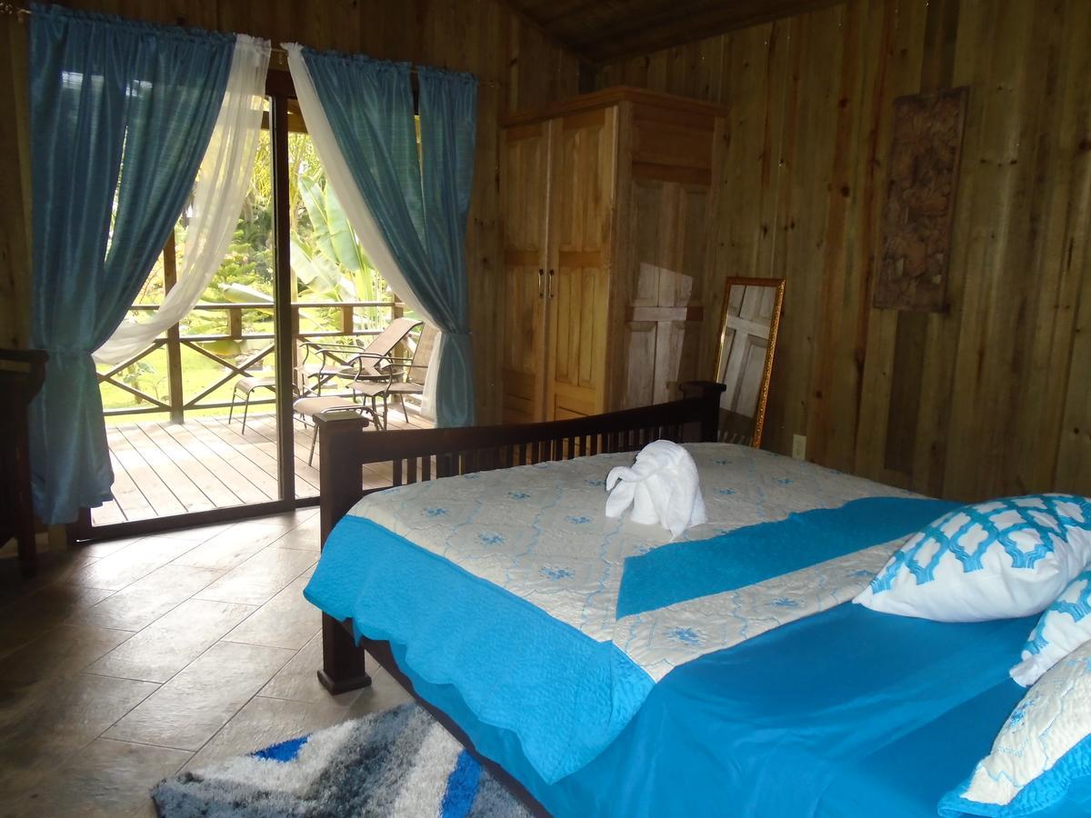 J And H Garden Cabinas Bocas del Toro Zewnętrze zdjęcie