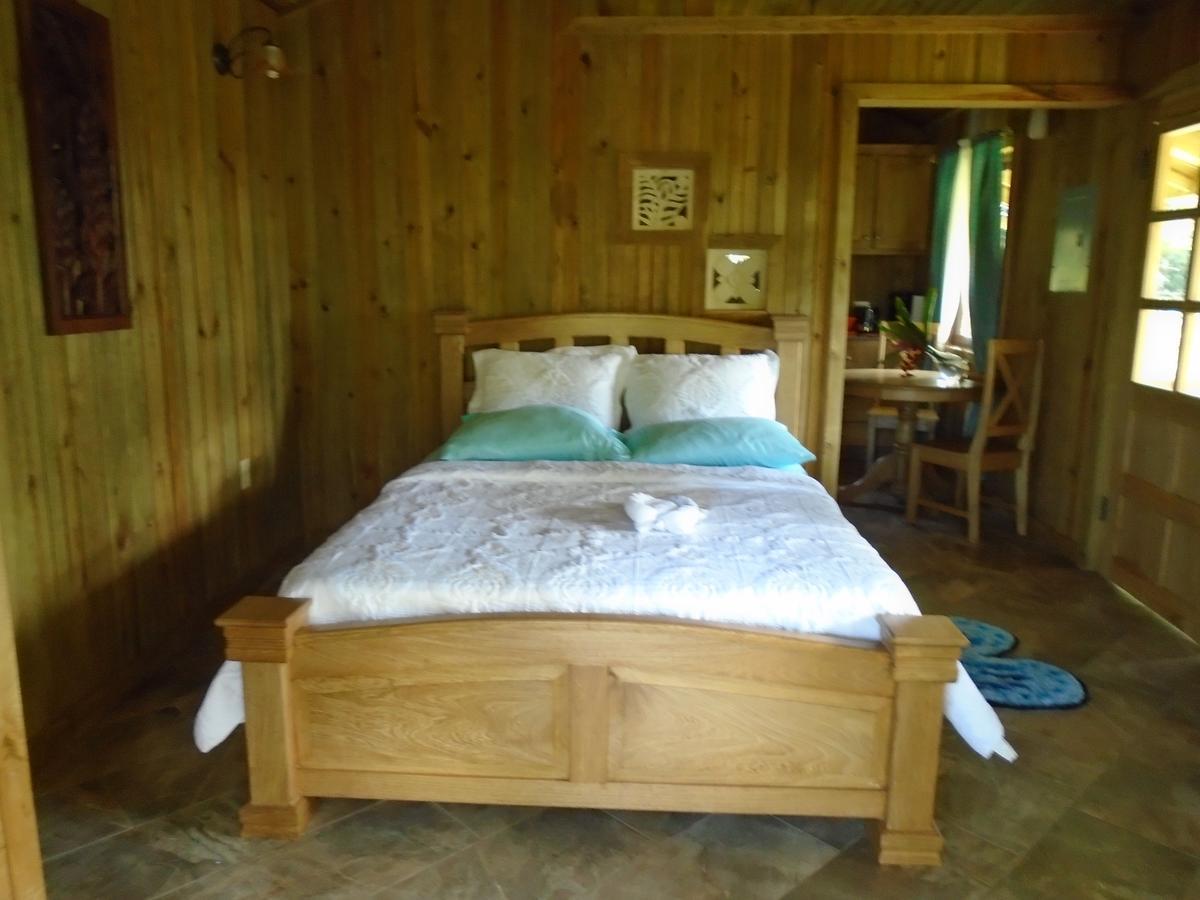 J And H Garden Cabinas Bocas del Toro Zewnętrze zdjęcie