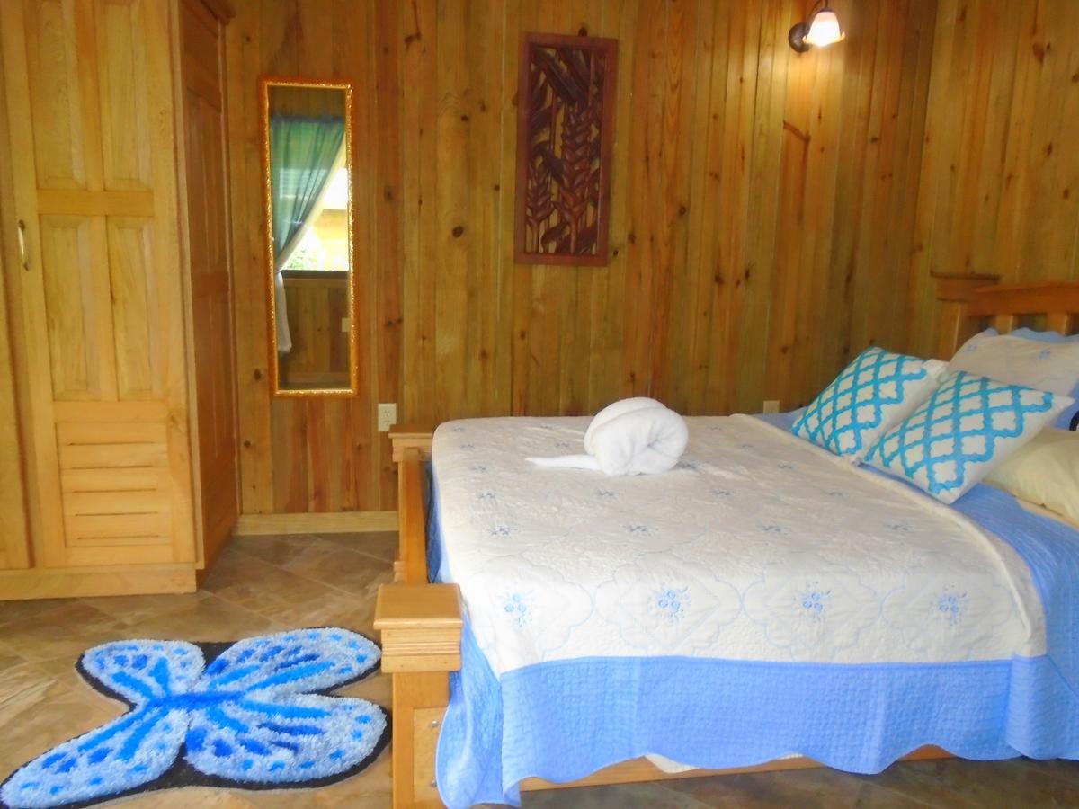 J And H Garden Cabinas Bocas del Toro Zewnętrze zdjęcie